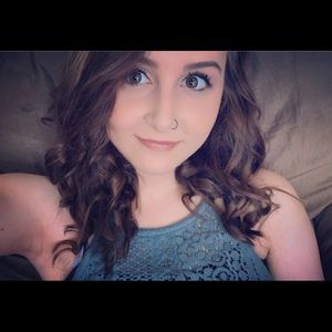 Meet your Posher, Mikayla